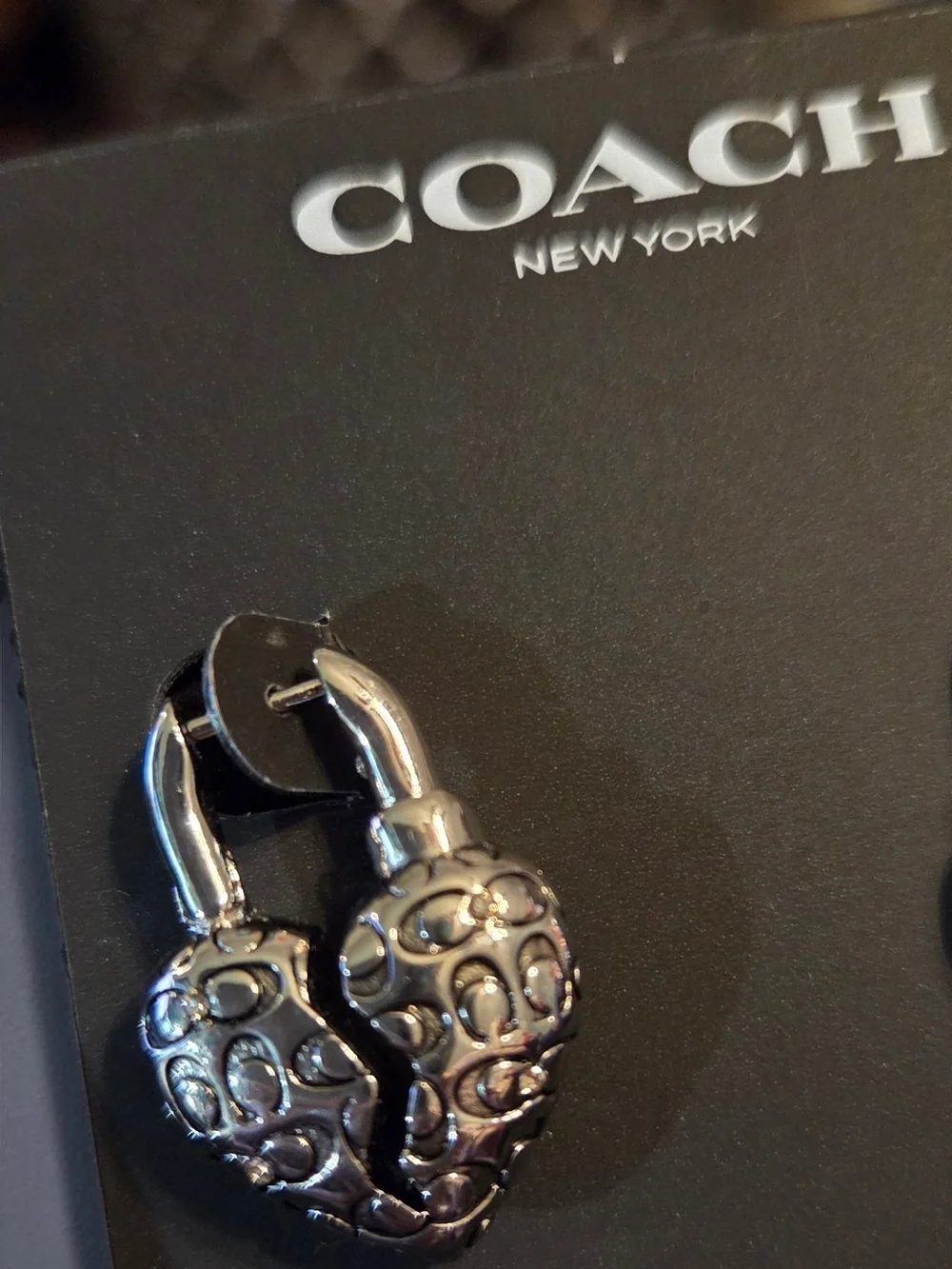 COACH Silver Quilted Broken Heart Padlock Hanging Earrings, NIB - Picture 2 of 2